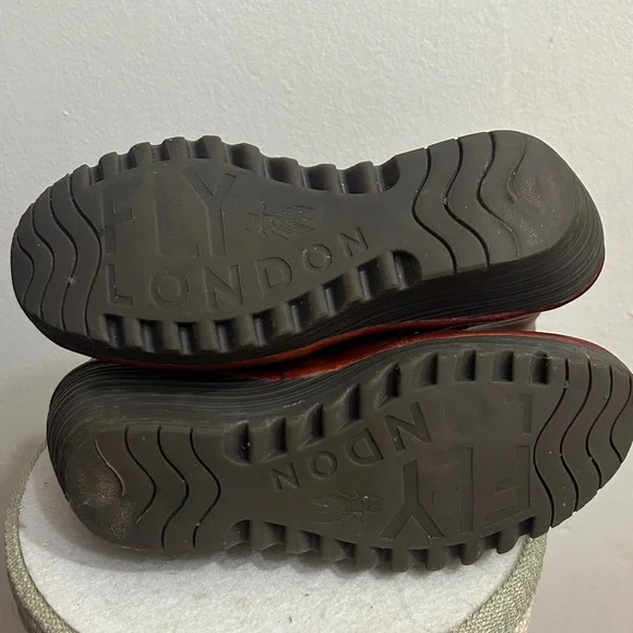 Fly London Boots.Size 37. Good Condition - Picture 6 of 6